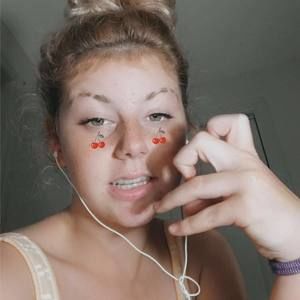 Meet your Posher, Britney